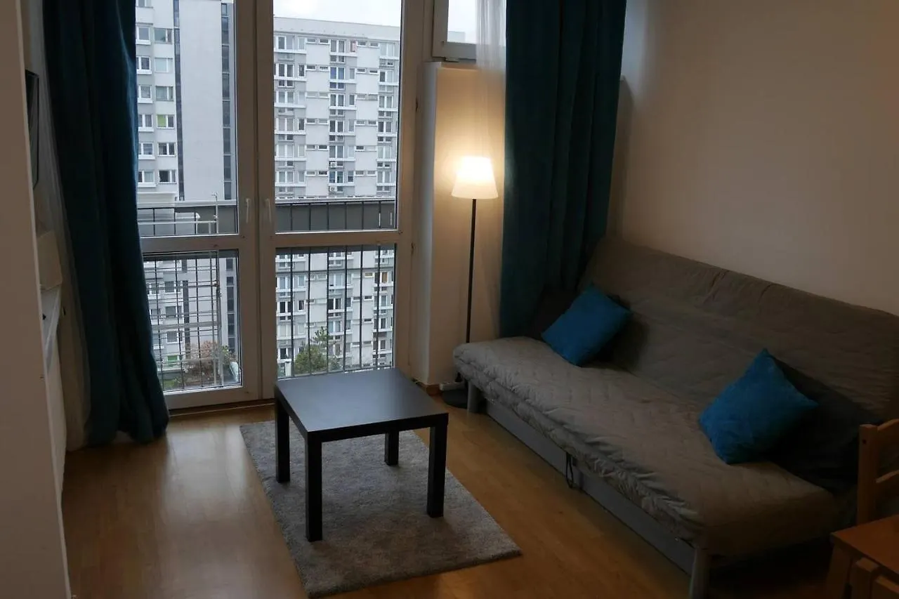 Ohmyhome - View Apartment Grzybowska Warsaw